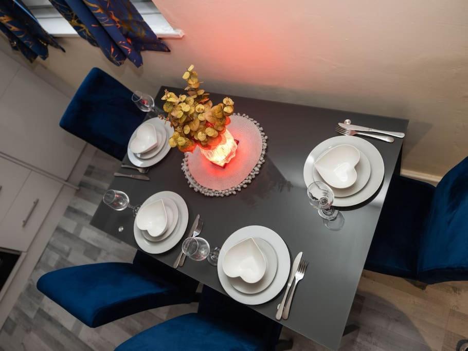 1 Bedroom-Sofabed-Worktable-4-Wifi-Parking London Exterior photo